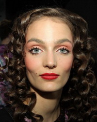 тенденции макияжа 2012 annasui2 тенденции макияжа 2012 annasui2